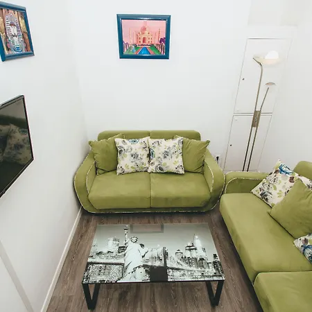 Globo Hostel *